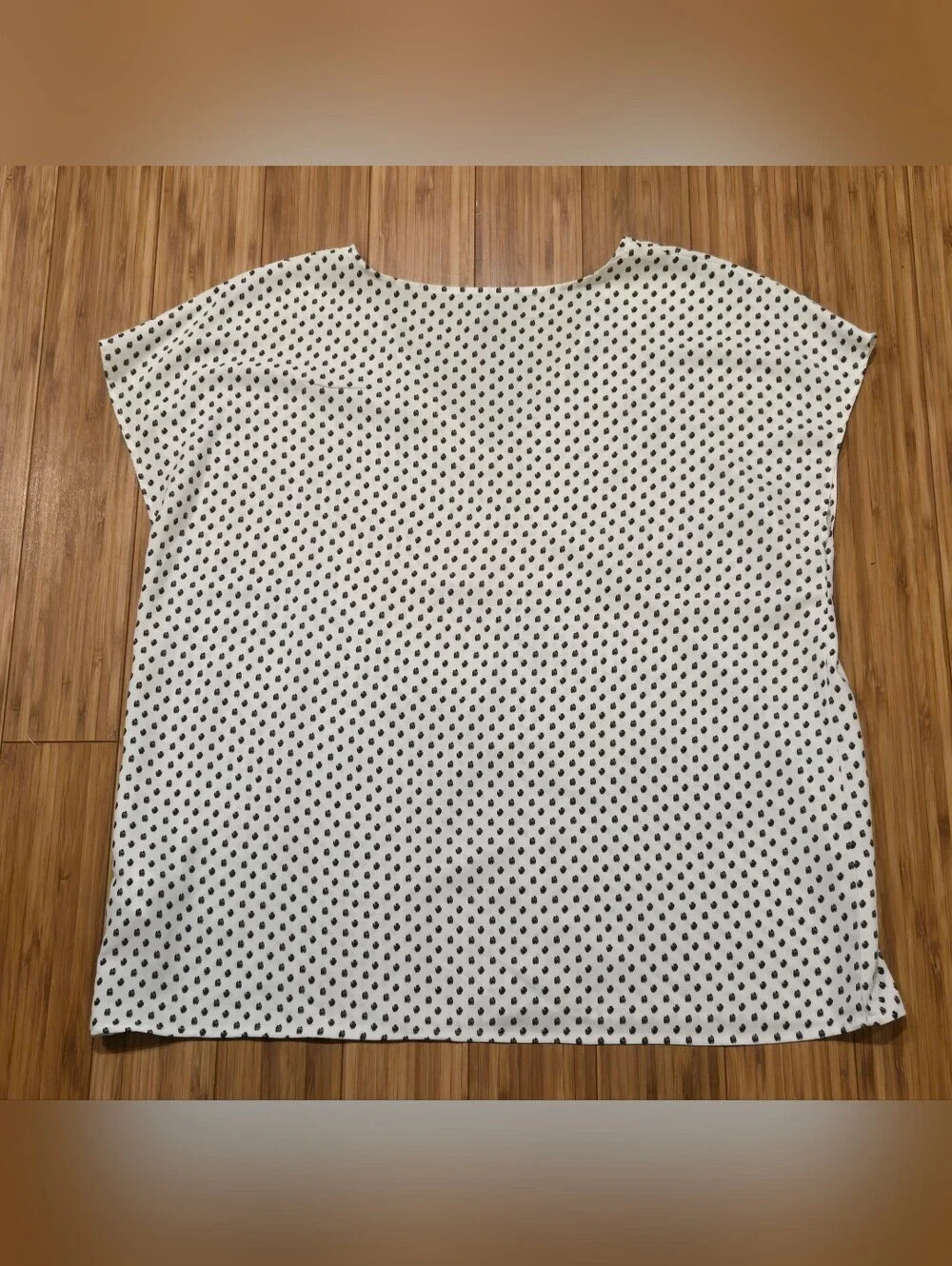 Hilary Radley Black Dot V-Neck Cap Sleeve Blouse on White